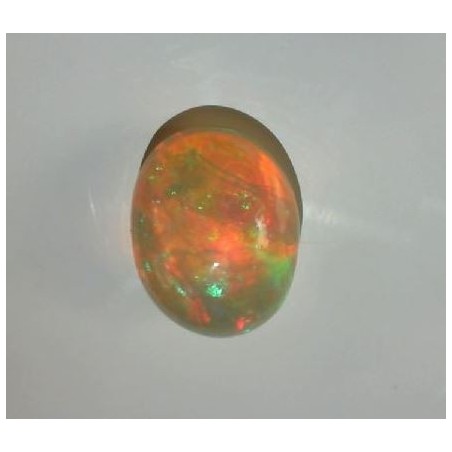 Opale ovale 4,24 carat
