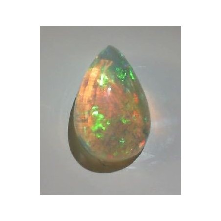 Opale forme poire 7 carats